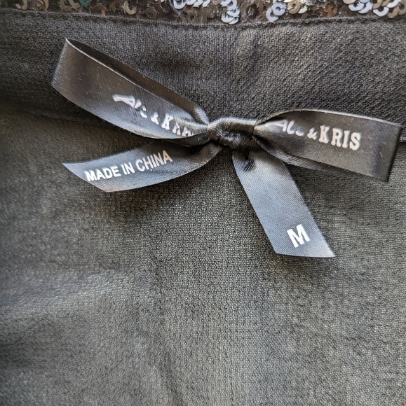 Ali & Kris Chiffon Sheer Blouse Button Up Sequin Collar, Cuff Long Sleeve- sz M - Picture 7 of 7